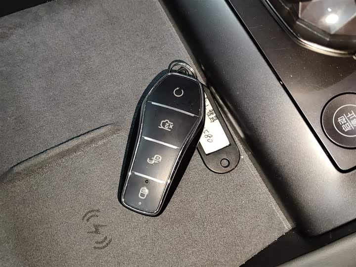 BYD Qin L 2025 2025款 DM-i 智驾版 120KM超越型