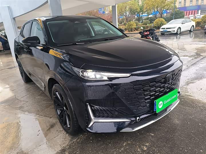 Changan UNI-K 2023 2023款 2.0T 四驱悦享型