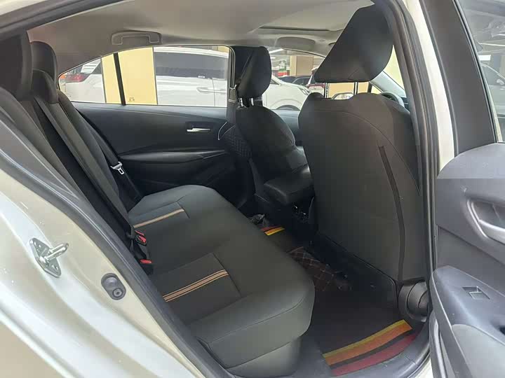 Toyota Levin 2024 2024款 智能电混双擎 1.8L 骑士版