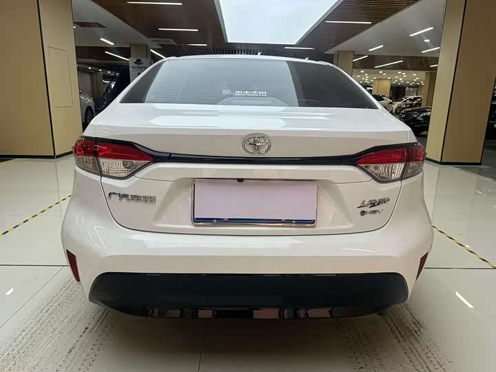 Toyota Levin 2024 2024款 智能电混双擎 1.8L 骑士版