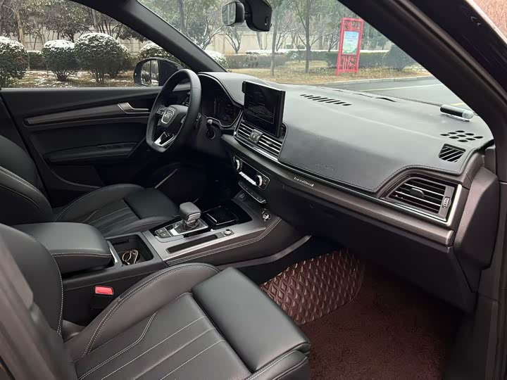 Audi Q5L 2025 2025款 45 TFSI 豪华动感型