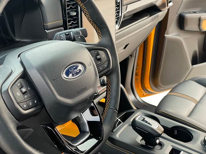 Ford Ranger 2023 2023款 野地四驱自动版 汽油