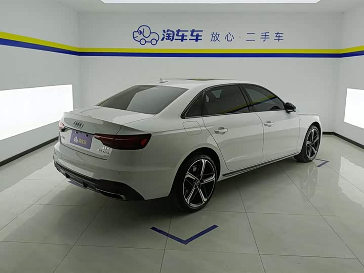 Audi A4L 2024 2024款 40 TFSI 豪华动感型