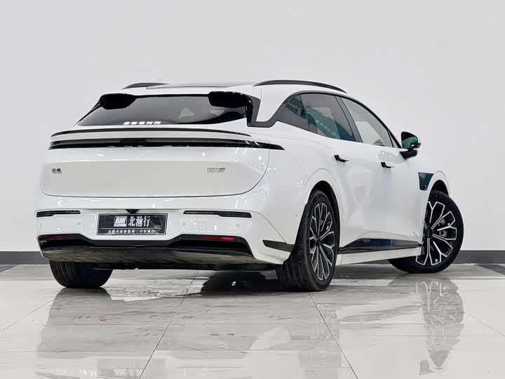 Zeekr 007 GT 2025 2025款 后驱智驾版 75kWh
