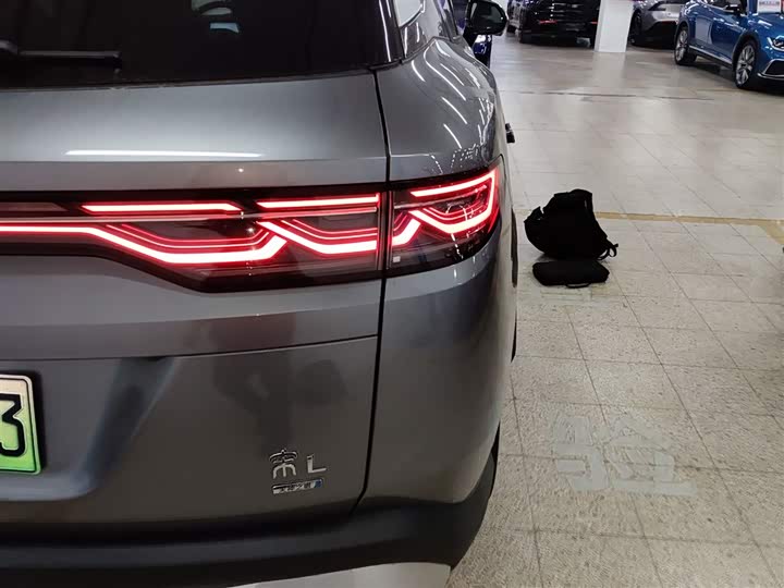 BYD Song L DM-i Hybrid 2025 2025款 智驾版 160km 超越型