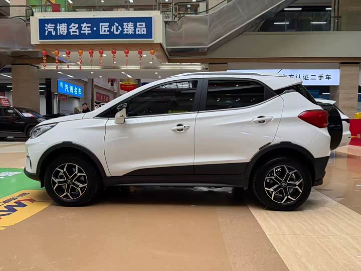 BYD Yuan Pro 2021 2021款 401KM 尊贵型