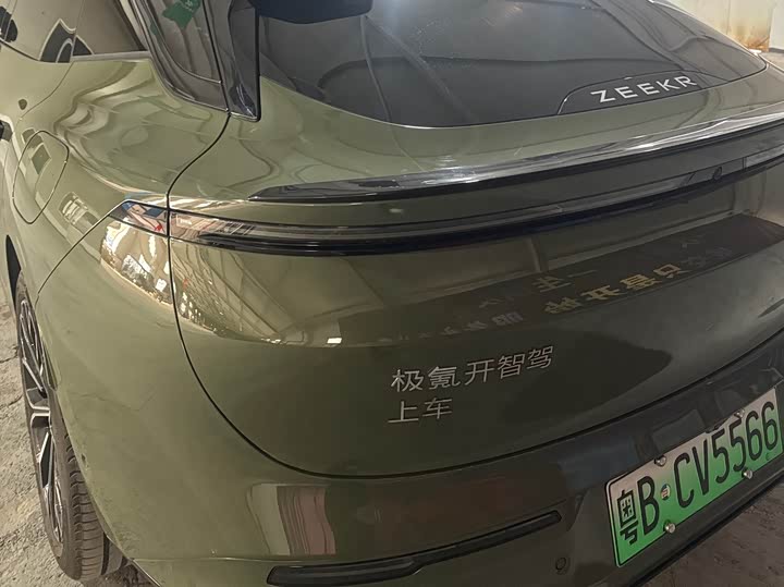 Zeekr 007 GT 2025 2025款 后驱智驾版 75kWh