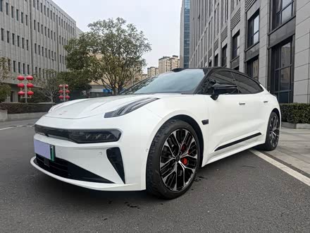 Zeekr 001 2026 2026款 103度四驱 Ultra版