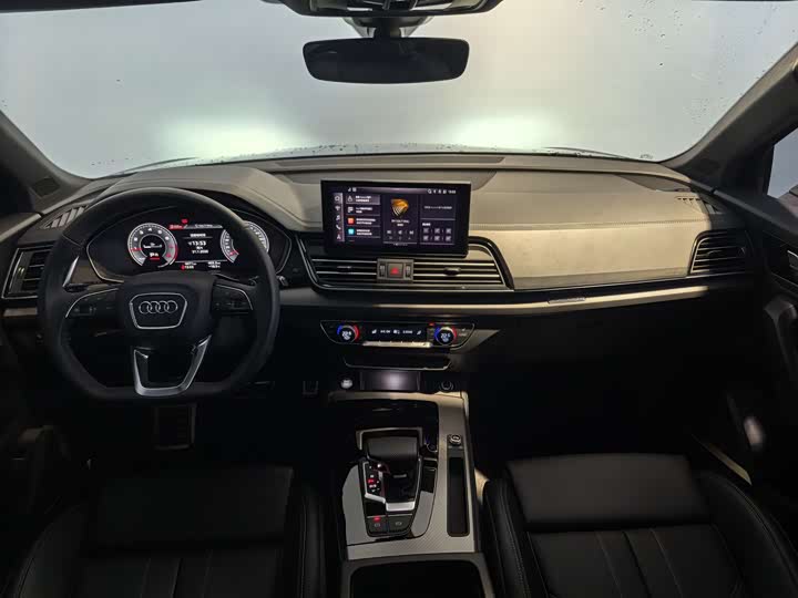 Audi Q5L 2025 2025款 45 TFSI 豪华动感型