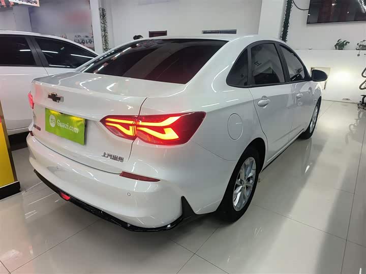 Chevrolet Monza 2024 2024款 1.5L 双离合悦享版
