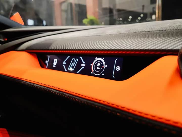 Lamborghini Revuelto 2023 2023款 6.5L PHEV标准版