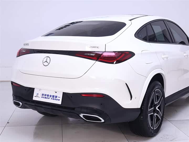 Mercedes-Benz GLC-Class Coupe 2024 2024款 GLC 260 4MATIC 轿跑SUV
