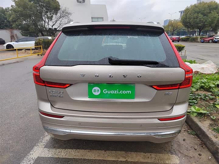 Volvo XC60 2025 2025款 B5 四驱智远豪华版