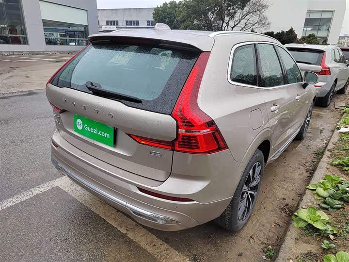 Volvo XC60 2025 2025款 B5 四驱智远豪华版