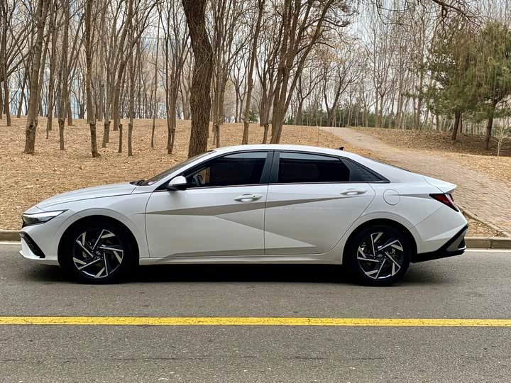 2023 Hyundai Elantra N line