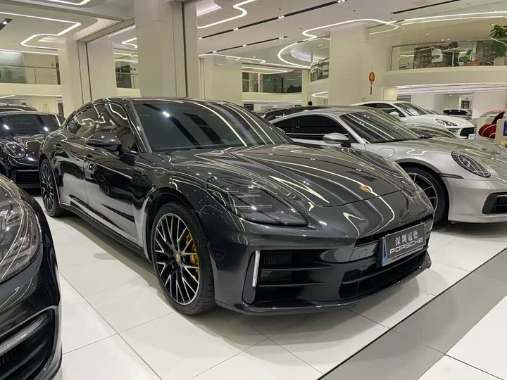 2024 Porsche Panamera