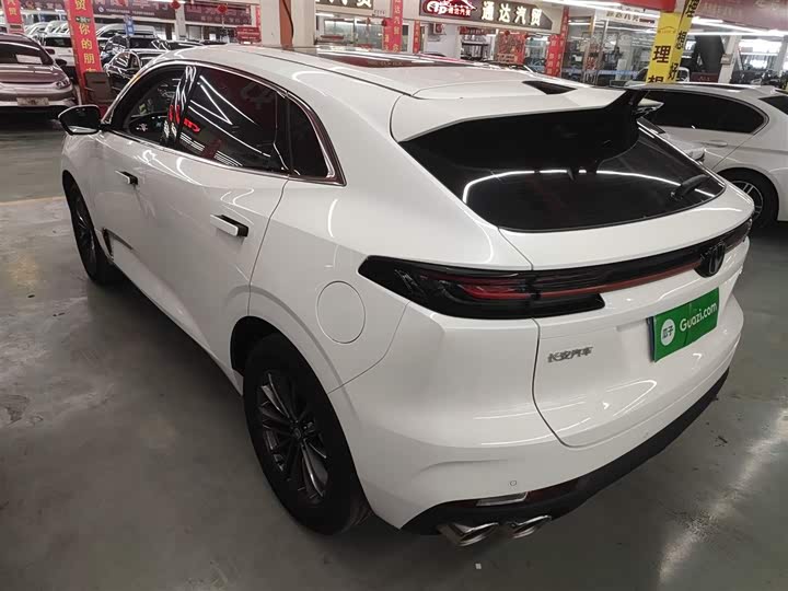 Changan UNI-K 2024 2024款 2.0T 两驱悦尚型