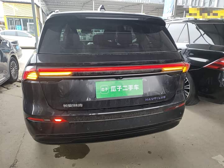 Lincoln Nautilus 2025 2025款 2.0T 四驱尊逸混动版