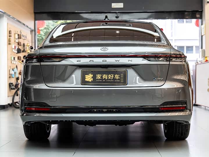 Toyota Crown Sedan 2024 2024款 2.5L 至尊版