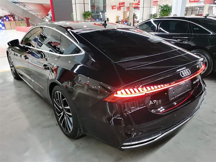 2025 Audi A7