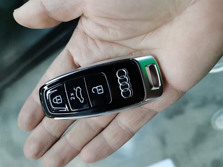 Audi A7 2025 2025款 45 TFSI 臻选型