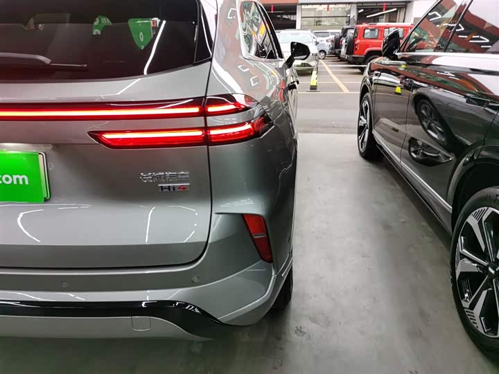 Wey Mocca Hybrid 2024 2024款 Hi4 四驱长续航版