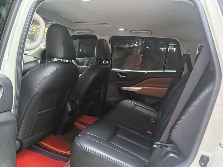 Nissan Terra 2020 2020款 2.5L XV 4WD 自动四驱旗舰版