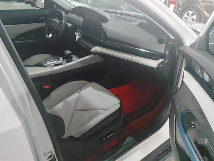 Changan UNI-V Hybrid 2023 2023款 智电iDD 1.5T 113km智趣型（飞快版）