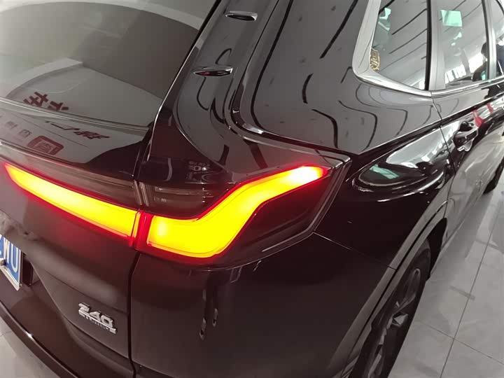 Honda Breeze 2025 2025款 240TURBO 两驱豪华版 5座