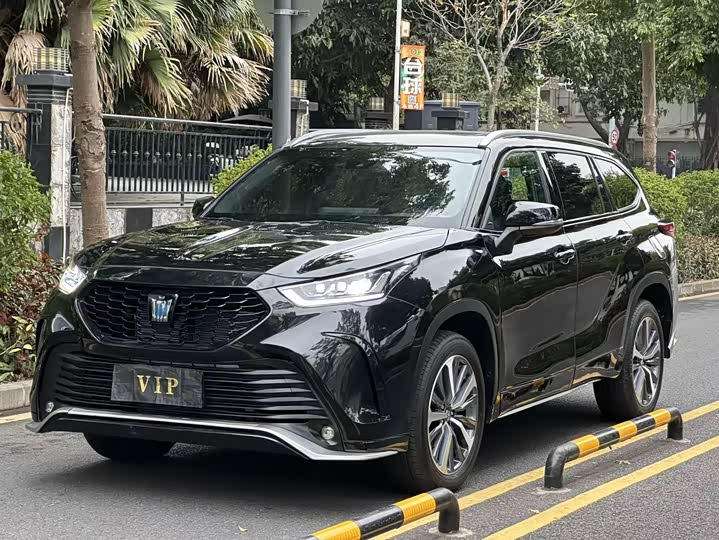 Toyota Crown Kluger 2024 2024款 2.5L HEV四驱豪华版