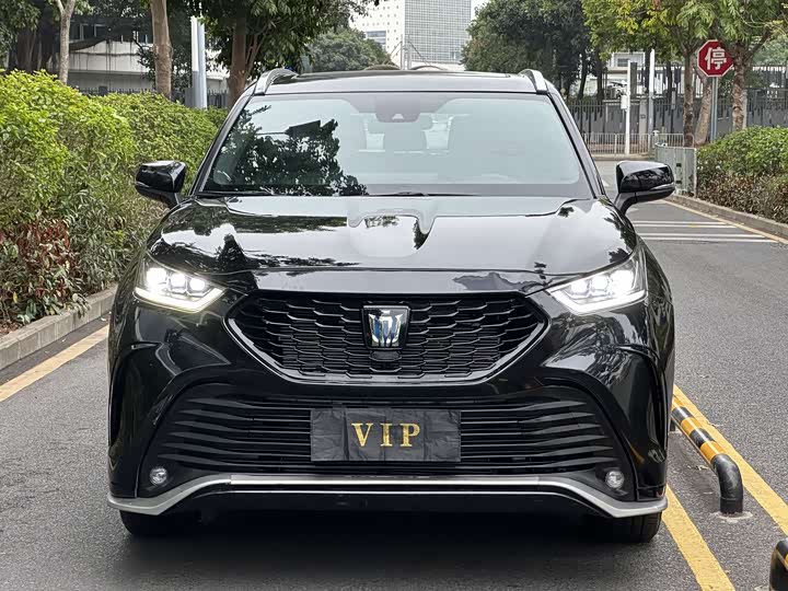 Toyota Crown Kluger 2024 2024款 2.5L HEV四驱豪华版