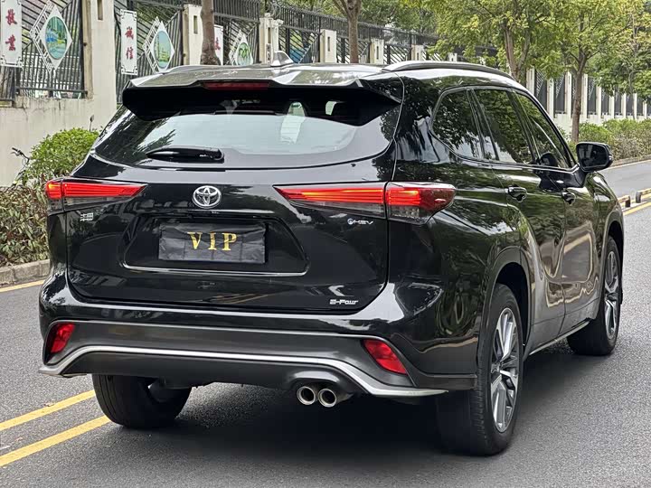 Toyota Crown Kluger 2024 2024款 2.5L HEV四驱豪华版
