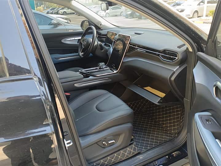 Bestune T90 2023 2023款 1.5T DCT 自动尊贵型