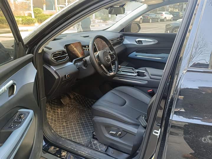 Bestune T90 2023 2023款 1.5T DCT 自动尊贵型