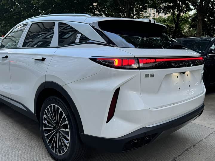 Exeed RX 2023 2023款 400T 两驱优享飞鱼版