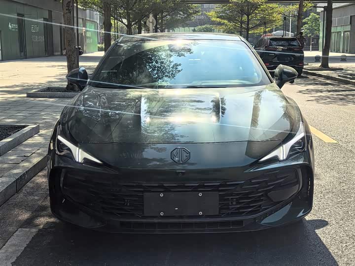 MG Motor 7 2025 2025款 2.0T 405 AT尊享版