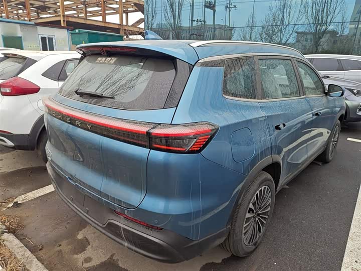 Chery Tiggo 8 Plus C-DM 2025 2025款 1.5T 116km 尊贵型 5座