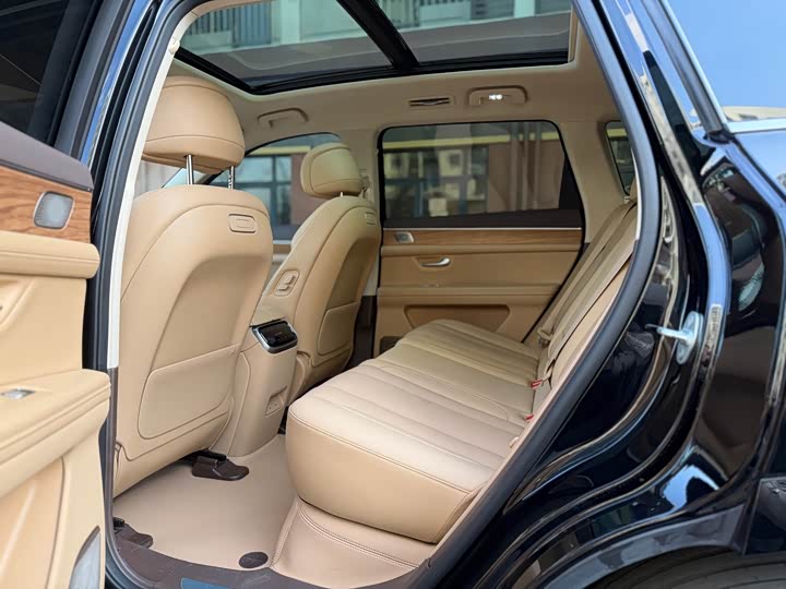 Aito M7 2024 2024款 1.5T 智驾后驱Pro版 5座