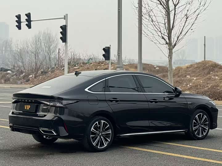 Chery Arrizo 8 2025 2025款 1.6T DCT 豪华型