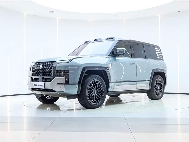 2023 BYD Yangwang U8