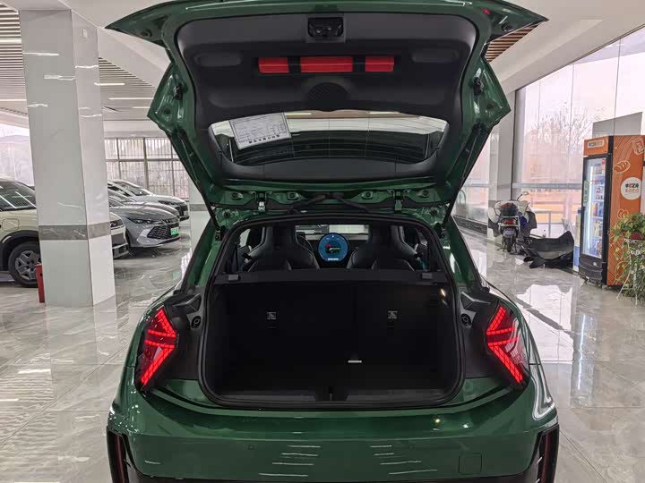 Mini Cooper 2024 2024款 452km COOPER SE 赛车手