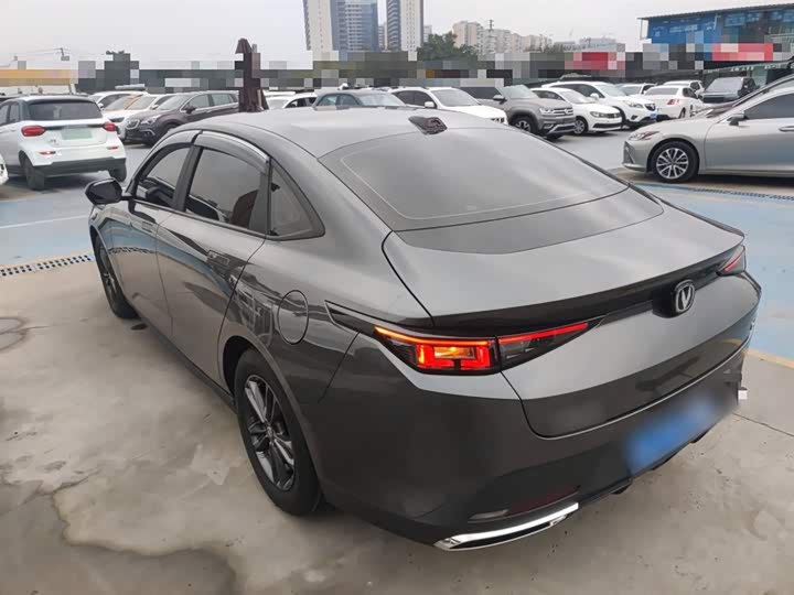 Changan Yida 2023 2023款 蓝鲸NE 1.5T GDI DCT尊享型