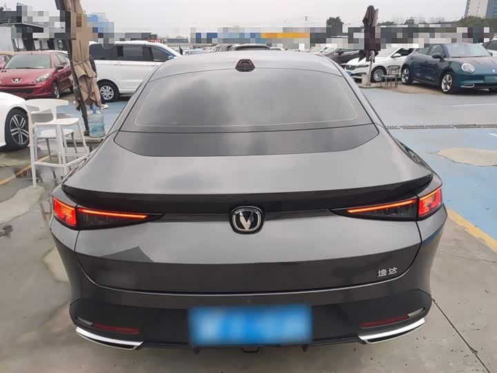 Changan Yida 2023 2023款 蓝鲸NE 1.5T GDI DCT尊享型