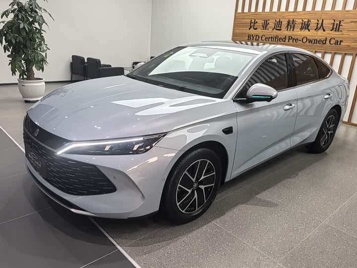 BYD Qin L 2025 2025款 DM-i 智驾版 120KM超越型