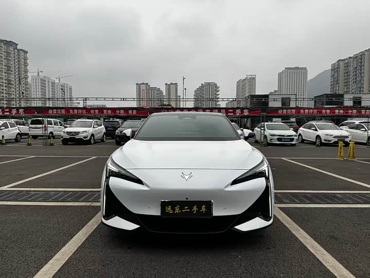 BAIC Arcfox Alpha S5 2025 2025款 560MAX 185kW