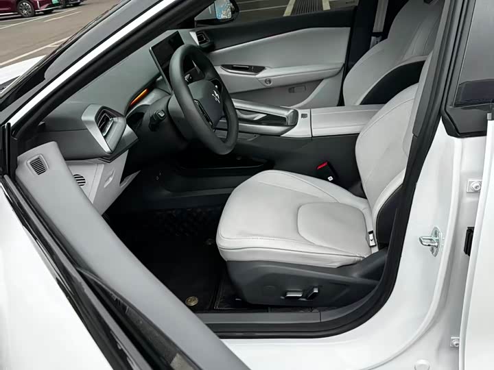 BAIC Arcfox Alpha S5 2025 2025款 560MAX 185kW