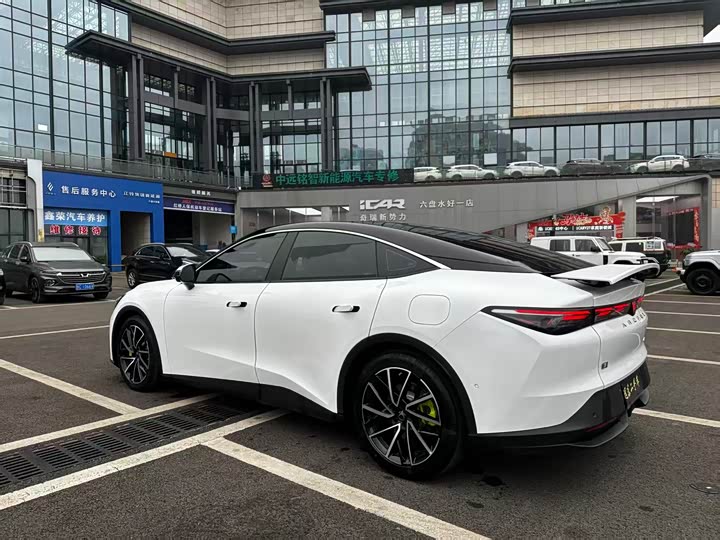 BAIC Arcfox Alpha S5 2025 2025款 560MAX 185kW