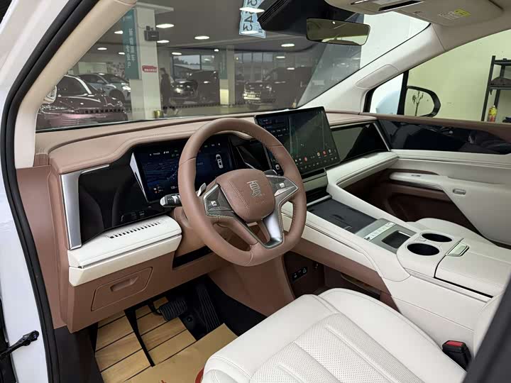 BYD Xia 2025 2025款 DM-i 1.5T 180km 超越型