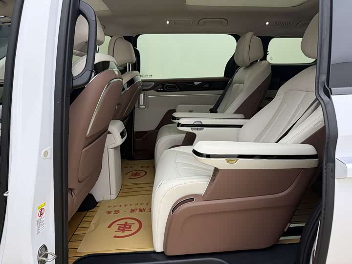 BYD Xia 2025 2025款 DM-i 1.5T 180km 超越型