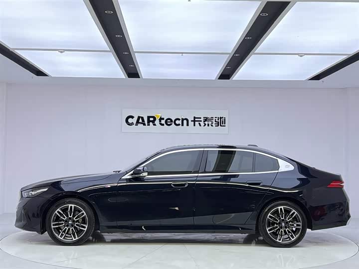 BMW 5 Series 2025 2025款 530Li 领先型 M运动套装